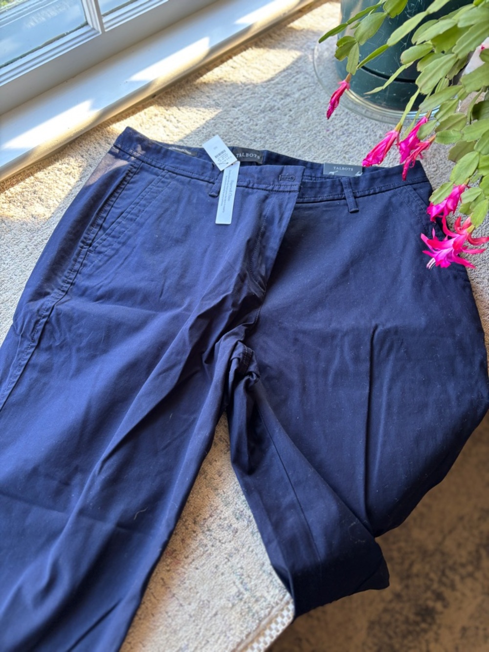 Talbots Women’s Navy Relaxed Chinks Chinos NWT